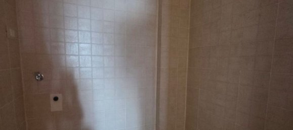 Квартира с 4 спальнями в Дерута, Италия № 377498 29