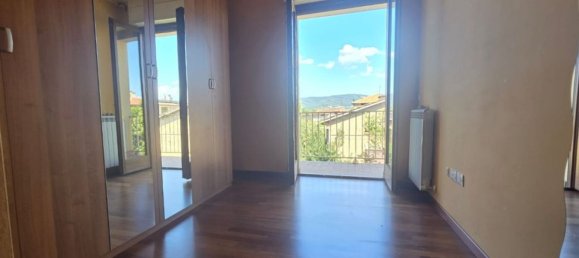 Квартира с 4 спальнями в Дерута, Италия № 377498 24