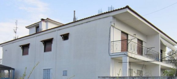 6 bedrooms Office in Thessaloniki, Greece No. 2179 3