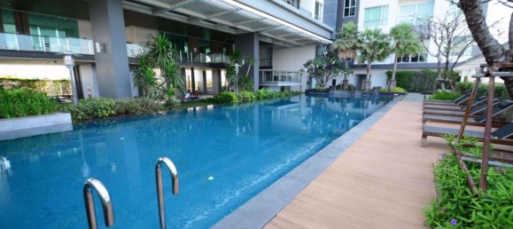 1 bedroom Condo in Thonburi, Thailand No. 9978 8