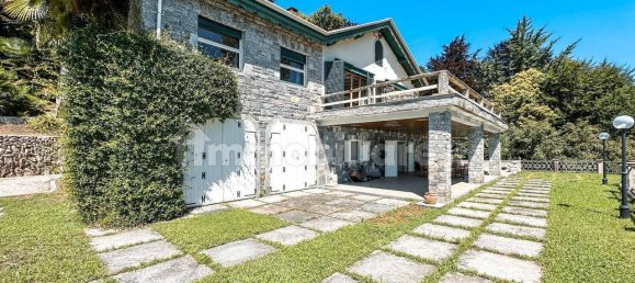 5 غرف نوم فيلا في Belgirate, Italy رقم 281954 46