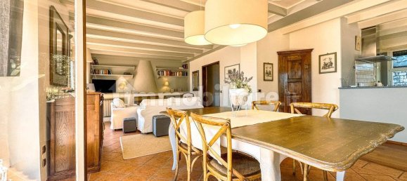 5 غرف نوم فيلا في Belgirate, Italy رقم 281954 19