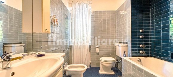 5 غرف نوم فيلا في Belgirate, Italy رقم 281954 34