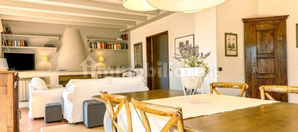 5 غرف نوم فيلا في Belgirate, Italy رقم 281954 4