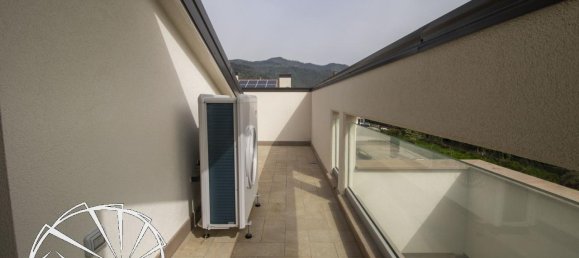 Apartamento de 6 habitaciónes en Vaiano, Italy No. 128591 2