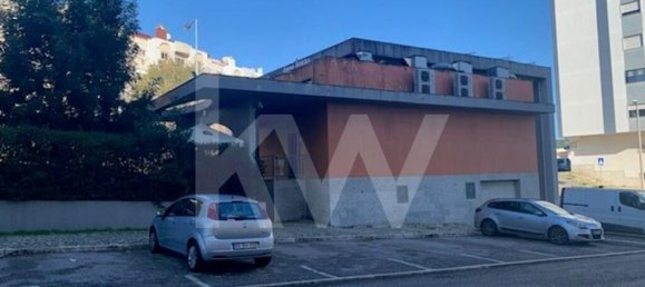 Gewerbliche Immobilie in Rio de Mouro, Portugal 285m², Nr. 78615 3