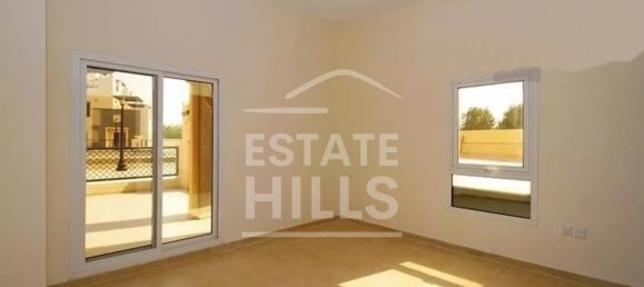 3 bedrooms Apartment in Remraam, UAE No. 6534 6