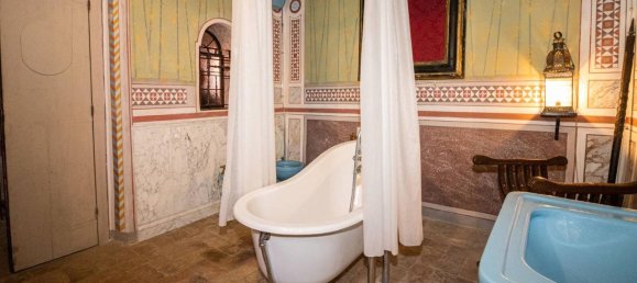 Здание с 12 комнатами в Поджо Катино, Италия № 62841 24