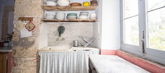 Здание с 12 комнатами в Поджо Катино, Италия № 62841 16