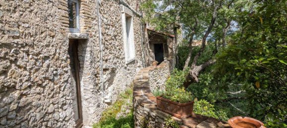 Здание с 12 комнатами в Поджо Катино, Италия № 62841 9