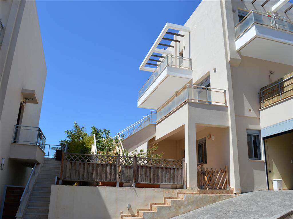 4 dormitorios propiedad en venta en Kalyvia Thorikou, Saronikos, East Attica, Attica, Greece № 6984