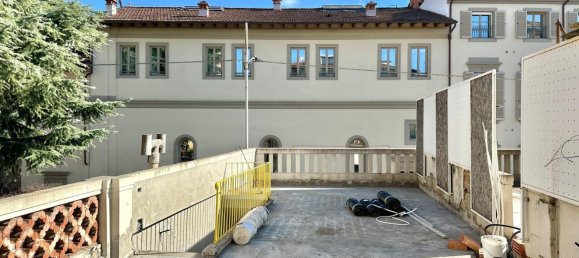 3 rooms Apartment in Florence, Italy No. 52112 2