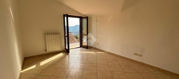 3 bedrooms Apartment in Castiglione del Genovesi, Italy No. 319326 2