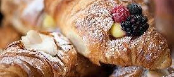 Propiedad comercial de 2 habitaciónes en Piacenza, Italy No. 223882 7