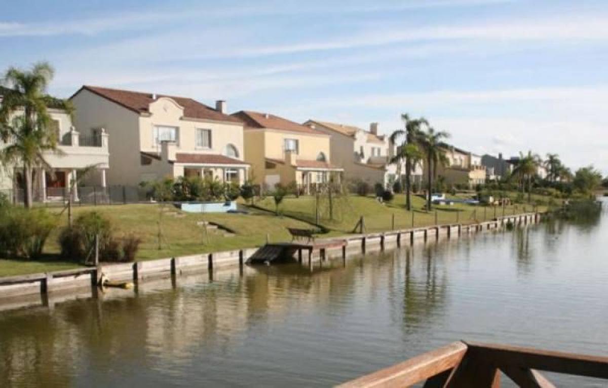  Land in Tigre, Argentina No. 35955