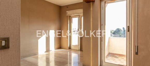 7 rooms Apartment in Rome, Italy No. 103427 3