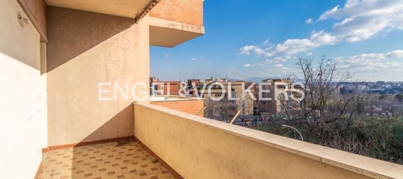 7 rooms Apartment in Rome, Italy No. 103427 5