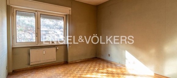 7 rooms Apartment in Rome, Italy No. 103427 17