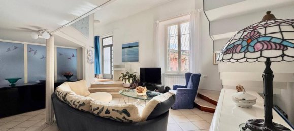 Квартира с 4 комнатами в Неаполь, Италия № 32978 29