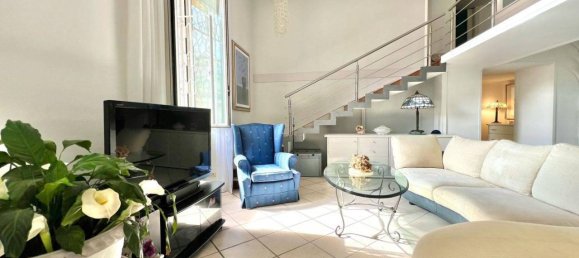 Квартира с 4 комнатами в Неаполь, Италия № 32978 55