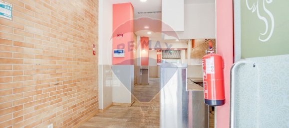 Propriété commerciale à Lisbon, Portugal 84m² No. 69662 15