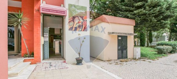 Propriété commerciale à Lisbon, Portugal 84m² No. 69662 3