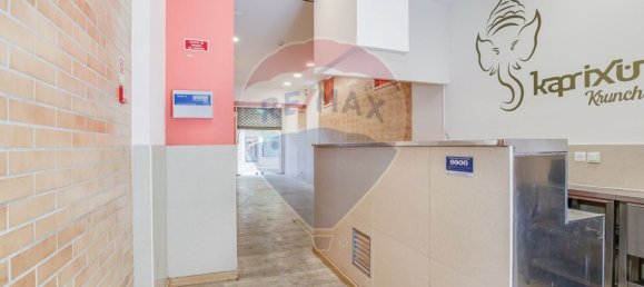 Propriété commerciale à Lisbon, Portugal 84m² No. 69662 11