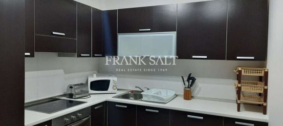 Квартира с 1 спальней в Сент-Джулианс, Мальта № 8324 4