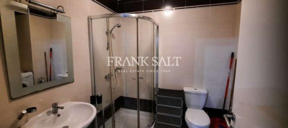 Квартира с 1 спальней в Сент-Джулианс, Мальта № 8324 7