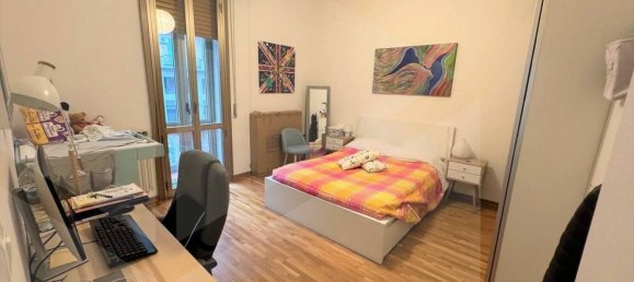 4 rooms Apartment in Bologna, Italy No. 97552 37