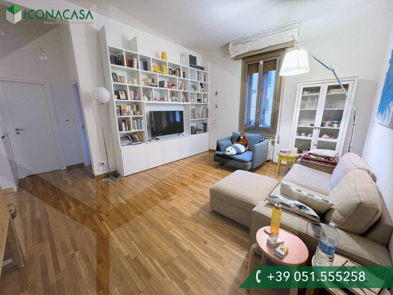 4 rooms Apartment in Bologna, Italy No. 97552