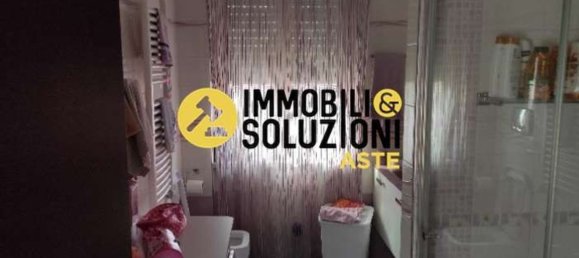 2 rooms Apartment in Sesto San Giovanni, Italy No. 13889 4