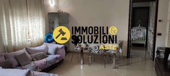 2 rooms Apartment in Sesto San Giovanni, Italy No. 13889 2
