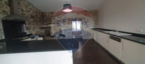 3 bedrooms House in Ponte da Barca, Portugal No. 173644 4