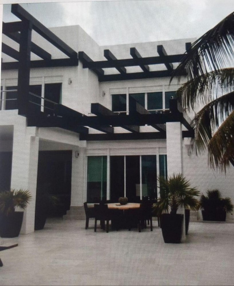 Moradia T4 em Mexico N.º 147051