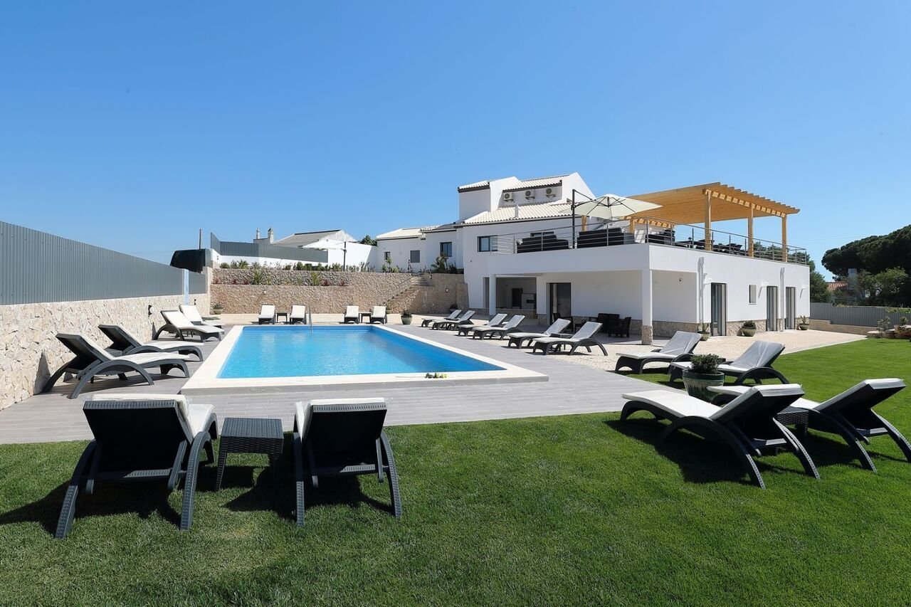 10 bedrooms Villa in Albufeira, Portugal No. 124547