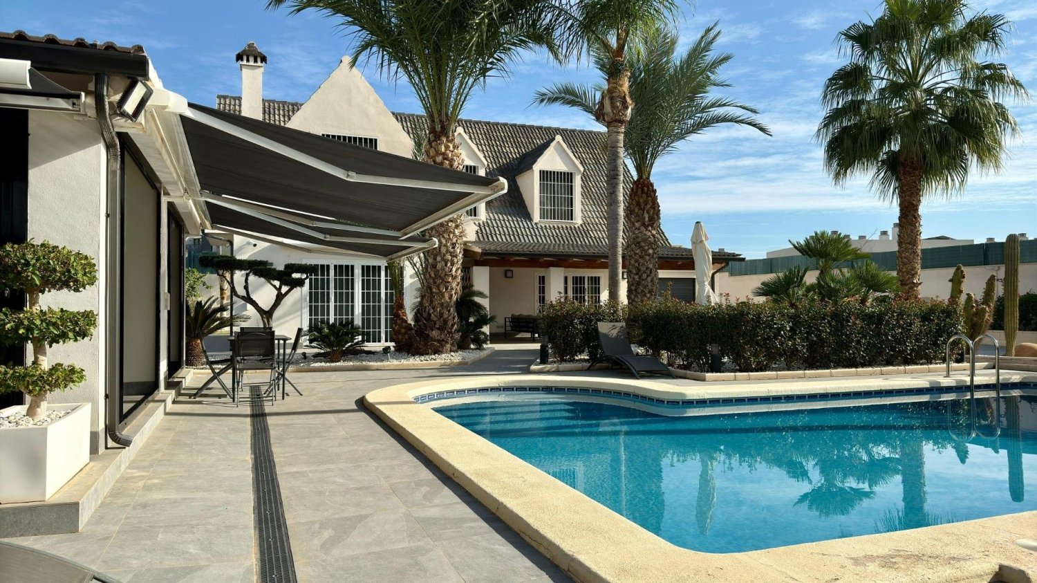 5 chambres villa à vendre à San Juan, Alicante, Valencian Community, Spain № 365493