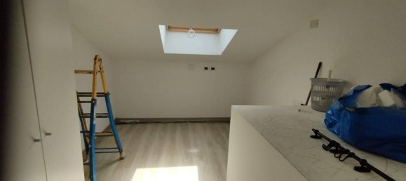 4-Zimmer Haus in Rome, Italy, Nr. 122671 7