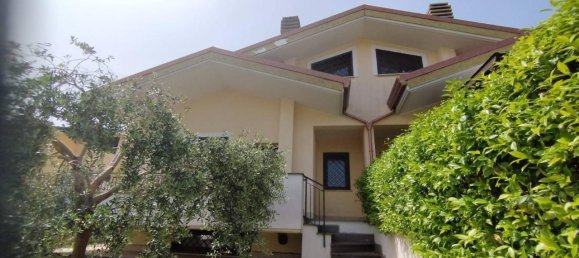 4-Zimmer Haus in Rome, Italy, Nr. 122671 48