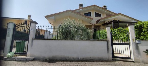 4-Zimmer Haus in Rome, Italy, Nr. 122671 23