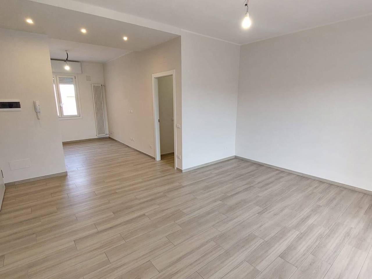 Apartamento de 3 habitaciónes en Fiorano Modenese, Italy No. 17250