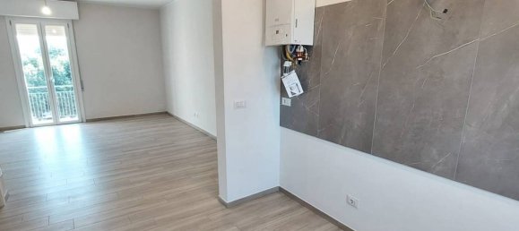 Apartamento de 3 habitaciónes en Fiorano Modenese, Italy No. 17250 2