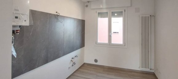 Apartamento de 3 habitaciónes en Fiorano Modenese, Italy No. 17250 7