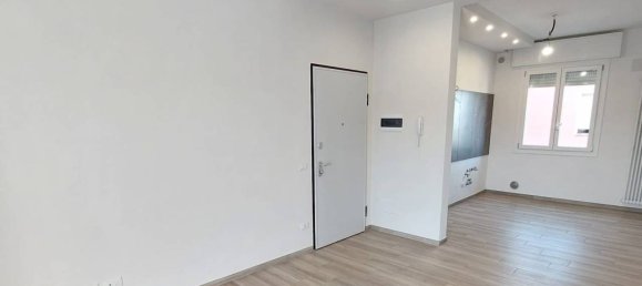 Apartamento de 3 habitaciónes en Fiorano Modenese, Italy No. 17250 3