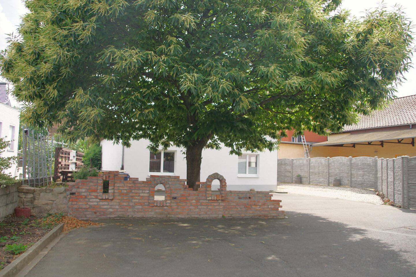 3 rooms Bungalow in Burgenlandkreis, Germany No. 278281