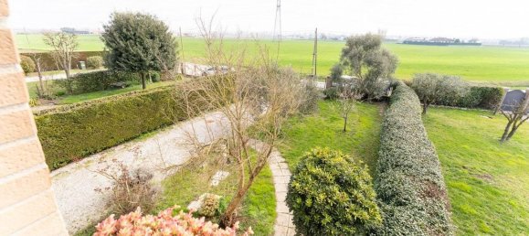 Вилла с 4 комнатами в Кодевиго, Италия № 43449 22