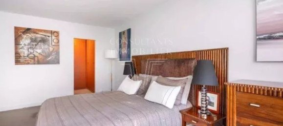 4 bedrooms Apartment in Paris, France No. 276496 4