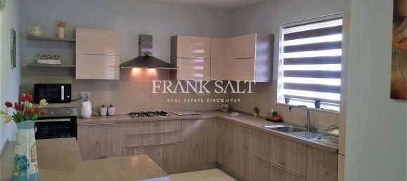 2 bedrooms Apartment in Zebbug, Malta No. 4749 6