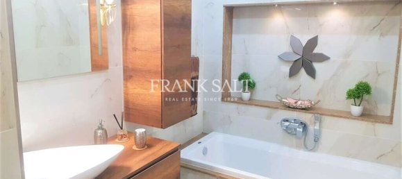 2 bedrooms Apartment in Zebbug, Malta No. 4749 12