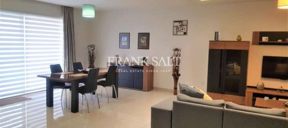 2 bedrooms Apartment in Zebbug, Malta No. 4749 3